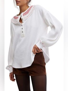 We The Free Holly Embroidered Henley NWT